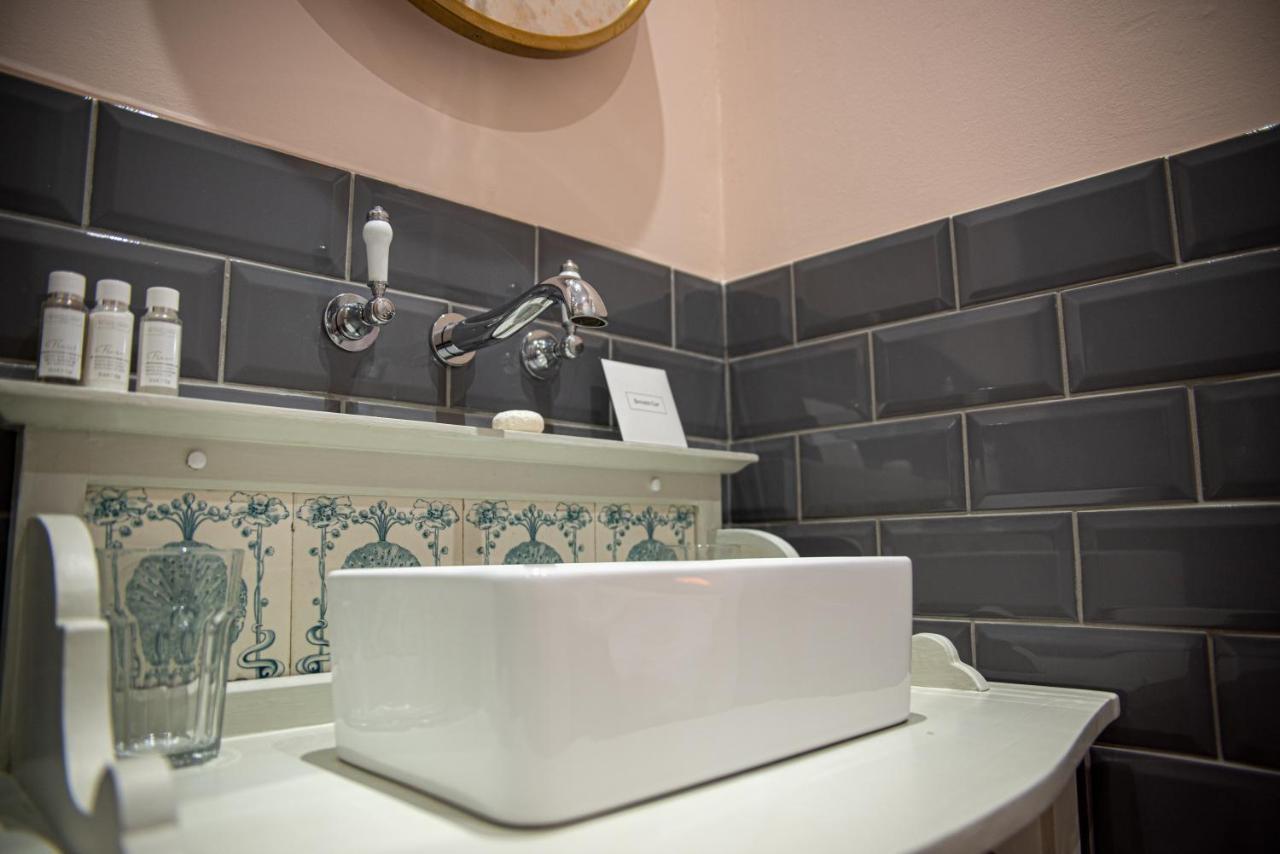 Отель The Oak House Axbridge Экстерьер фото Bathroom